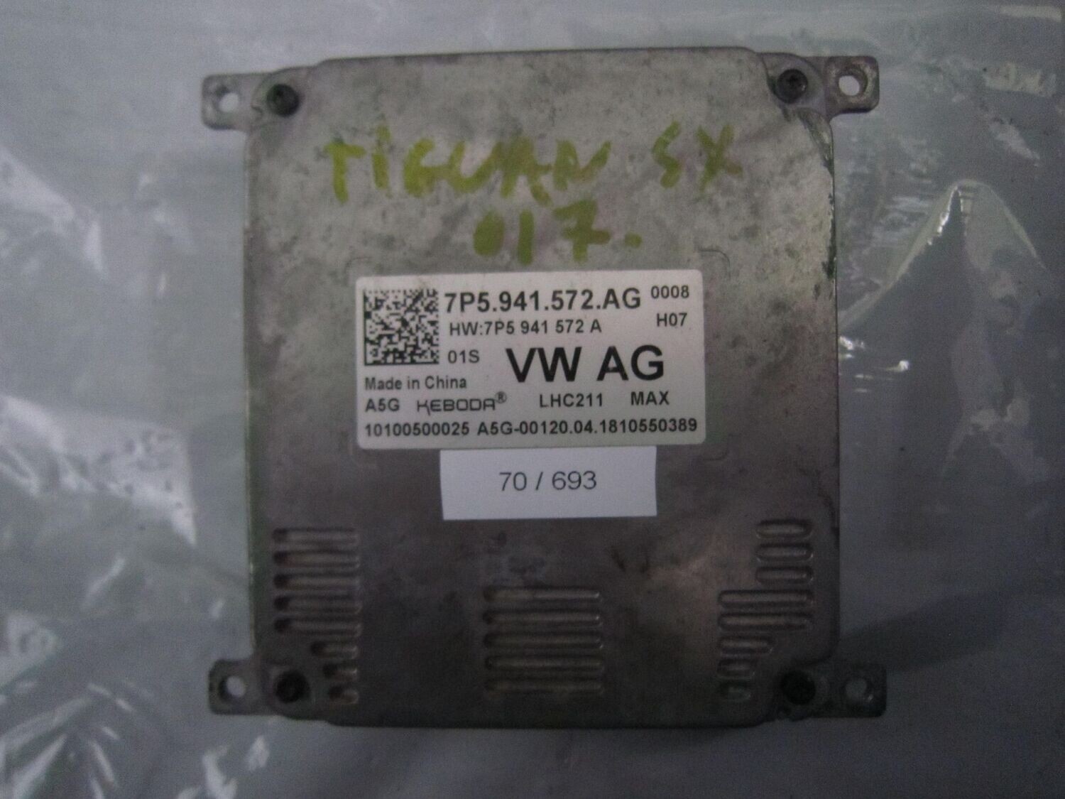 70-693 Centralina Fari Volkswagen 7P5.941.572.AG   HW: 7P5 941 572 A H07   VOLKSWAGEN  TIGUAN