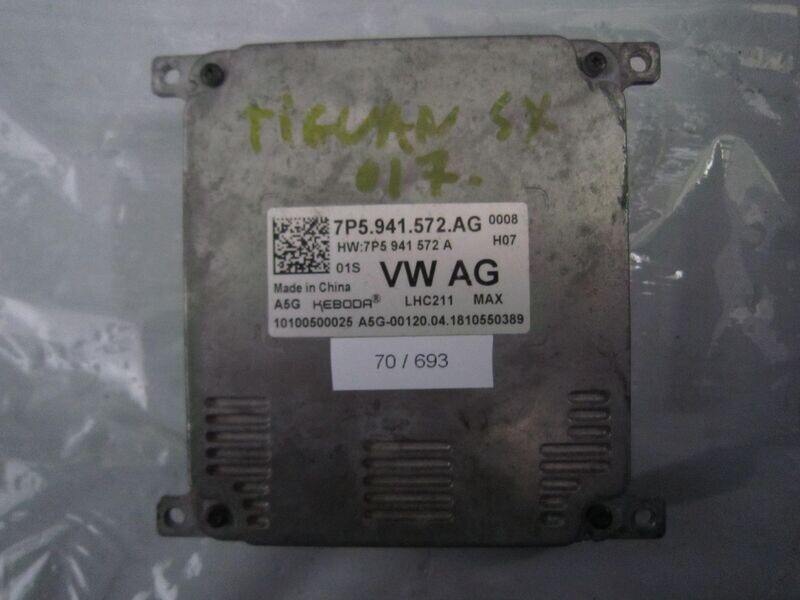 70-693 Centralina Fari Volkswagen 7P5.941.572.AG   HW: 7P5 941 572 A H07   VOLKSWAGEN  TIGUAN