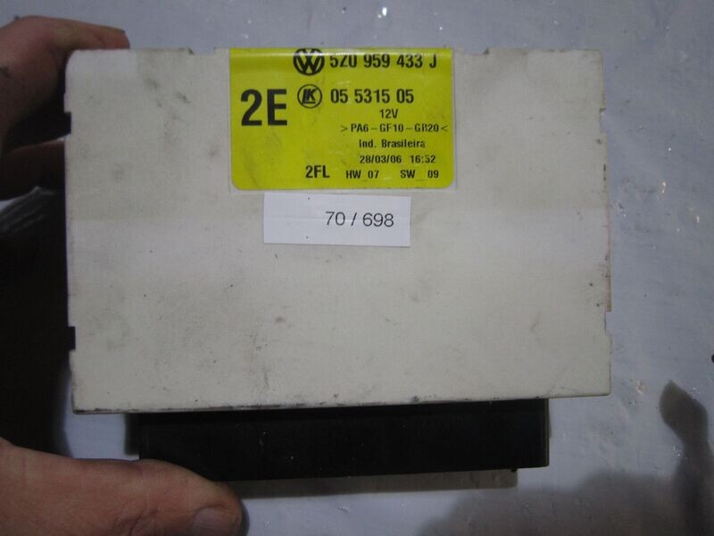 70-698 Centralina Modulo Confort Volkswagen 5Z0 959 433 J 5Z0959433J 05 5315 05 2E HW: 07 SW: 09 VOLKSWAGEN  VARIE