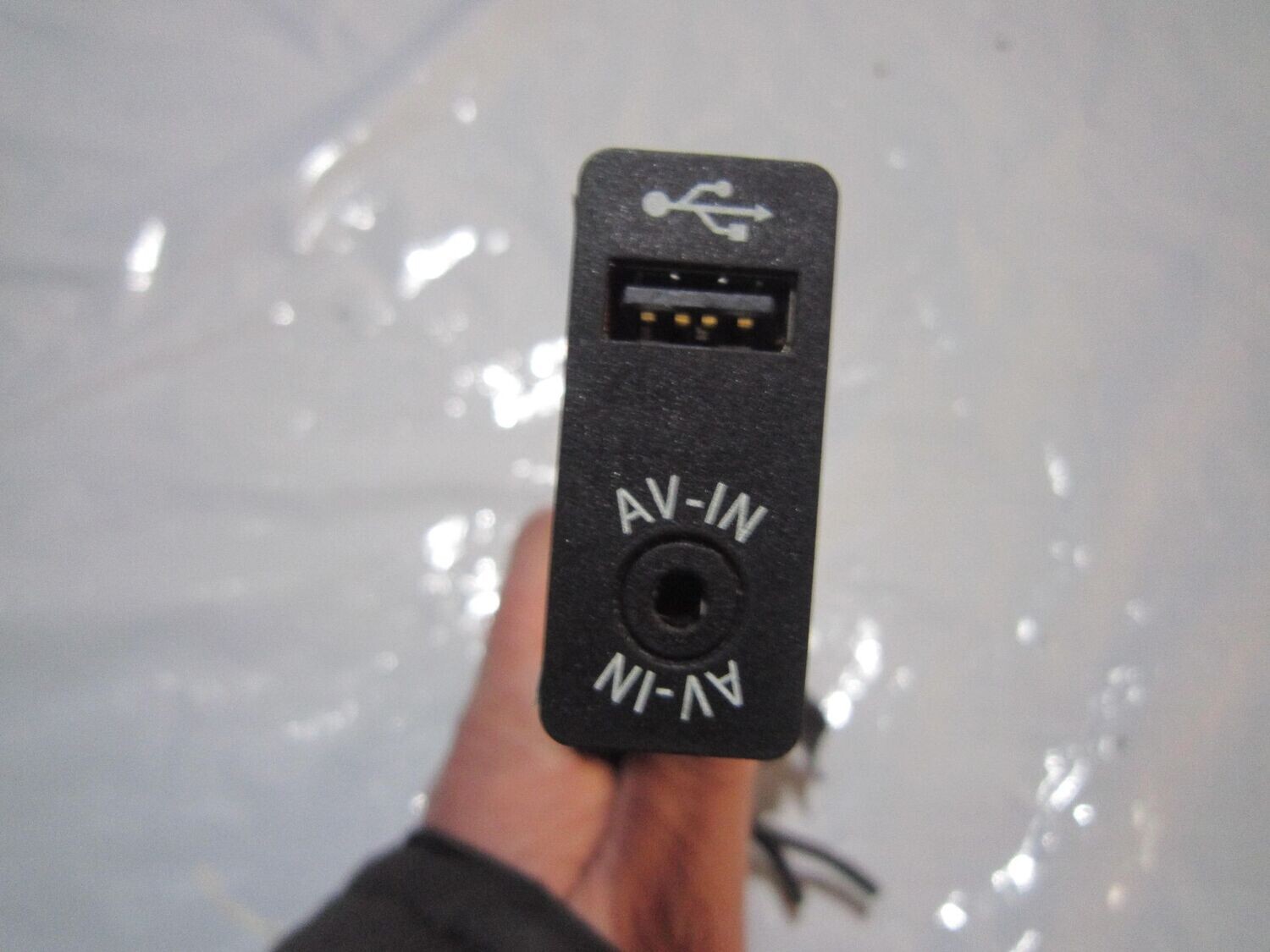 70-705 Modulo USB Mini G50236   9229242-01    MINI  COUNTRYMAN
