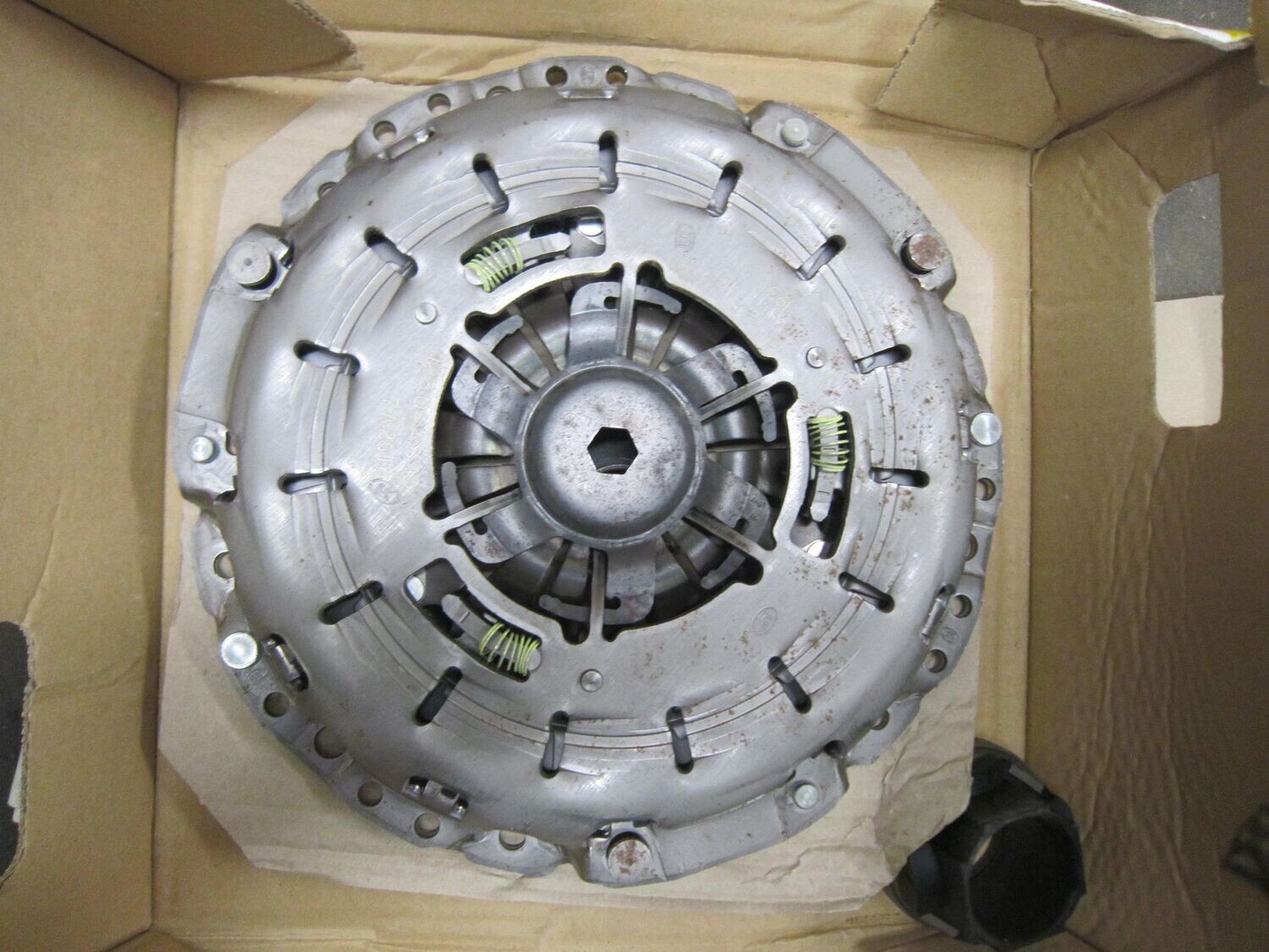 44-37 Kit Frizione Luk 623 3194 10 623319410      BMW  SERIE 1