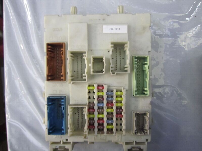 60-301 Scatola Fusibili Ford BV6N-14A073-FU BV6N14A073FU     FORD  VARIE