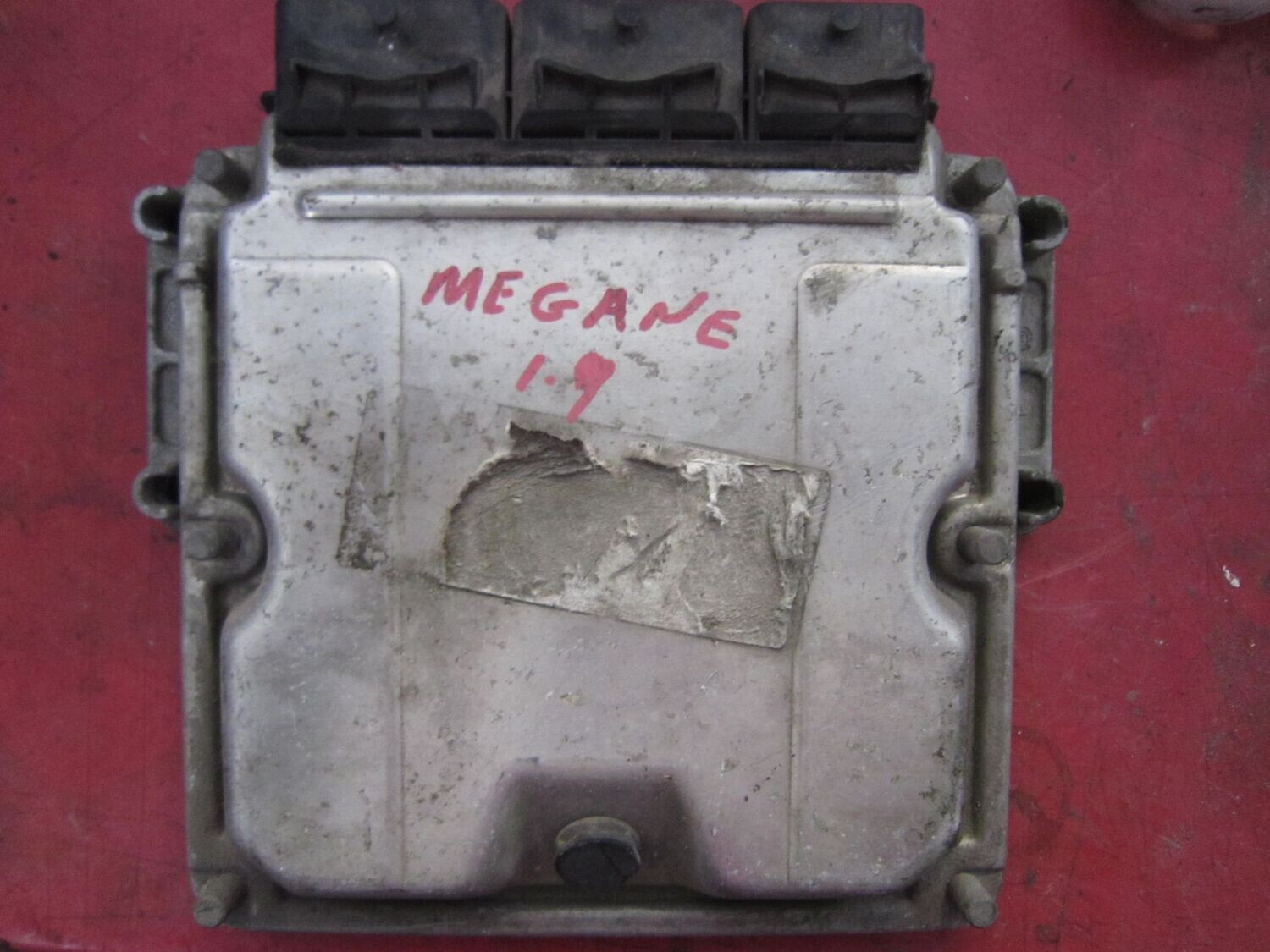 14-434 Centralina Motore Bosch 0 281 010 819 0281010819 HOM 8200039569 28SA5340 8200166362  RENAULT DIESEL MEGANE_SCENIC