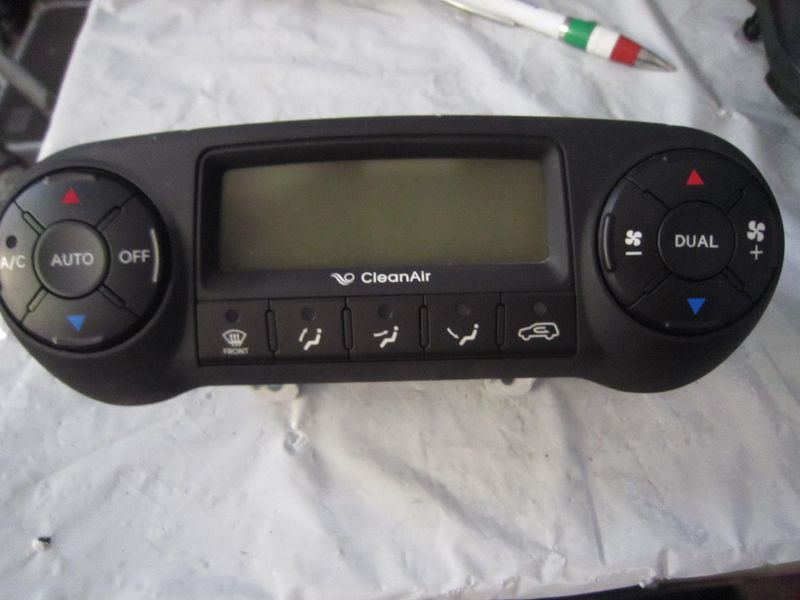 400-542 Unità controllo del clima Hyundai 97250-2Y400-TJN 972502Y400TJN A2C85435102    HYUNDAI  IX 35