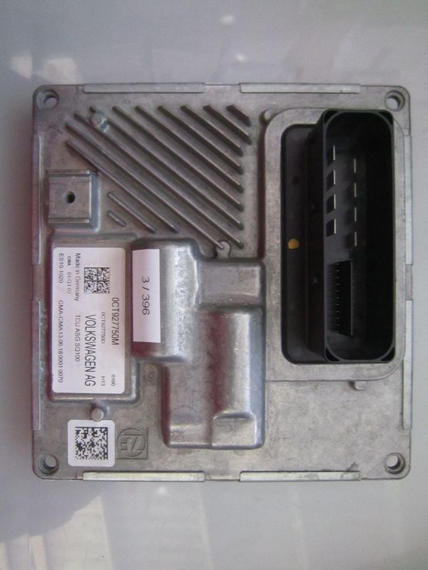 3-396 Centralina Cambio Automatico ZF 0CT927750M   TCU ASG SQ100 0CT927750D   SKODA  VARIE