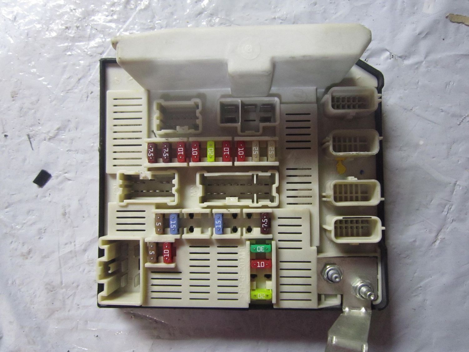 60-129 Scatola Fusibili Renault 82 00 481 866-F 8200481866F N2 USM C-PFT   RENAULT  VARIE