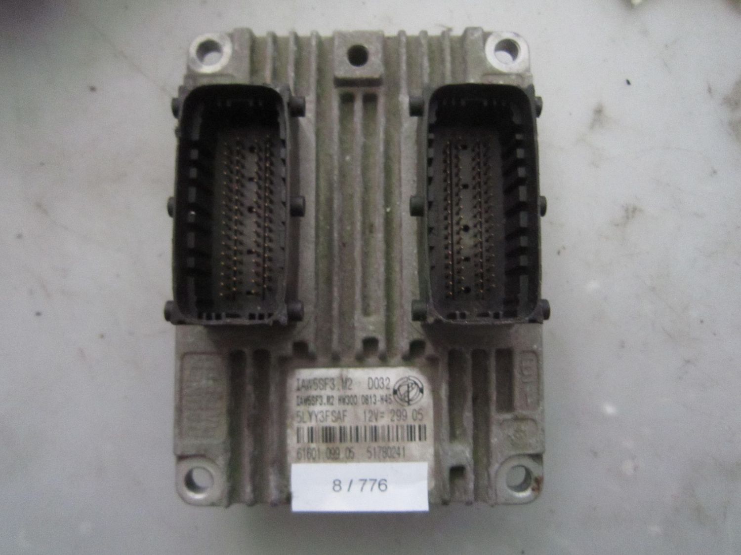 8-776 Centralina Motore Magneti Marelli IAW 5SF3.M2 IAW5SF3.M2 61601.099.05  51780241 HW300/0813-H45 ALFA ROMEO / FIAT / LANCIA BENZINA PUNTO