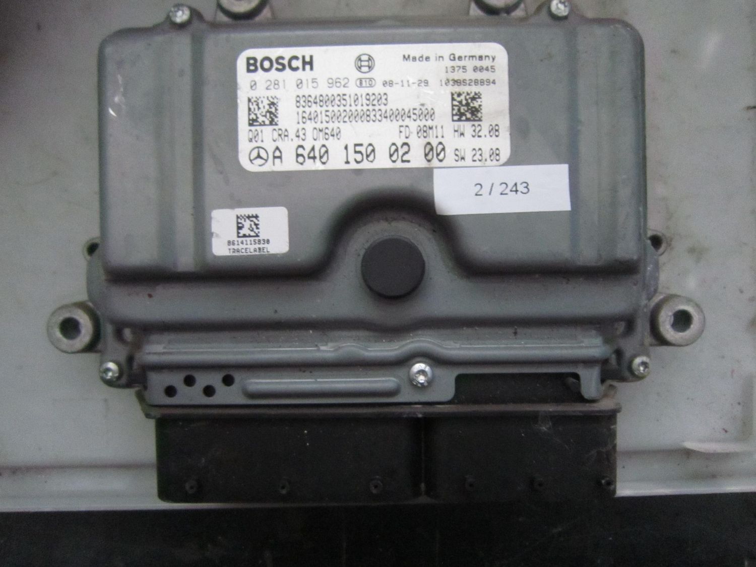 2-243 Centralina Motore Bosch 0 281 015 962 0281015962 A 640 150 02 00 1039S28894 CRA.43 OM640 FD 08M11 HW 32.08   SW 23.08 MERCEDES DIESEL CLASSE A