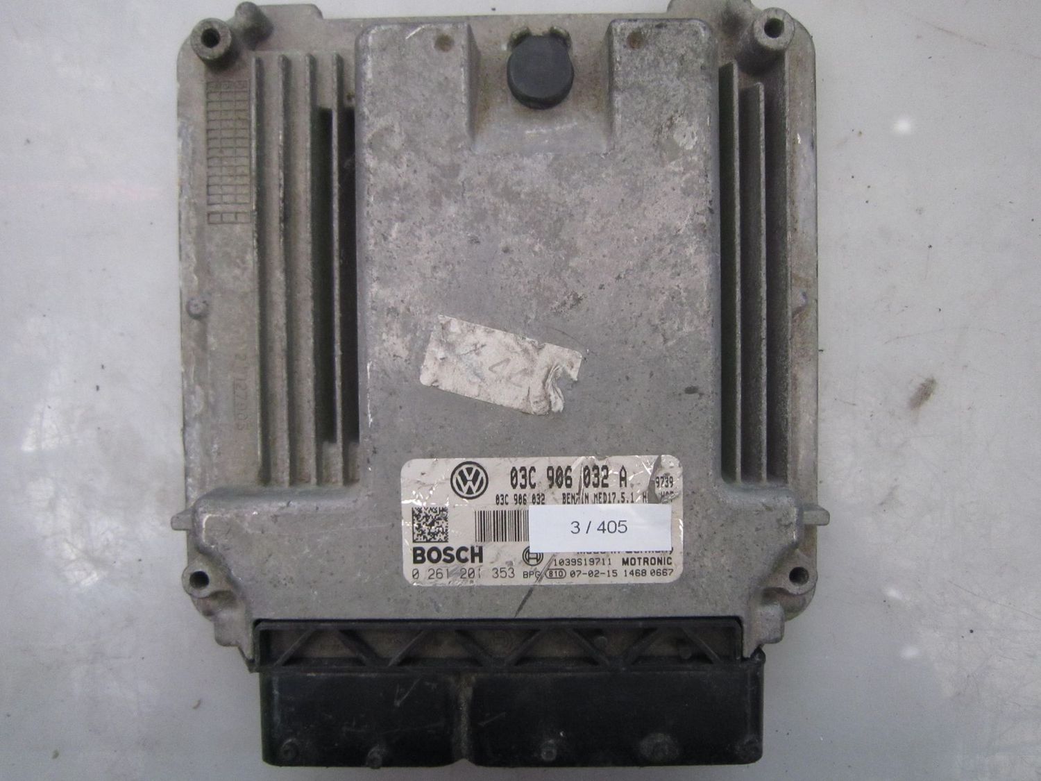 3-405 Centralina Motore Bosch 0 261 201 353 0261201353 03C 906 032 A 1039S19711 MED17.5.1  VOLKSWAGEN Benzina GOLF