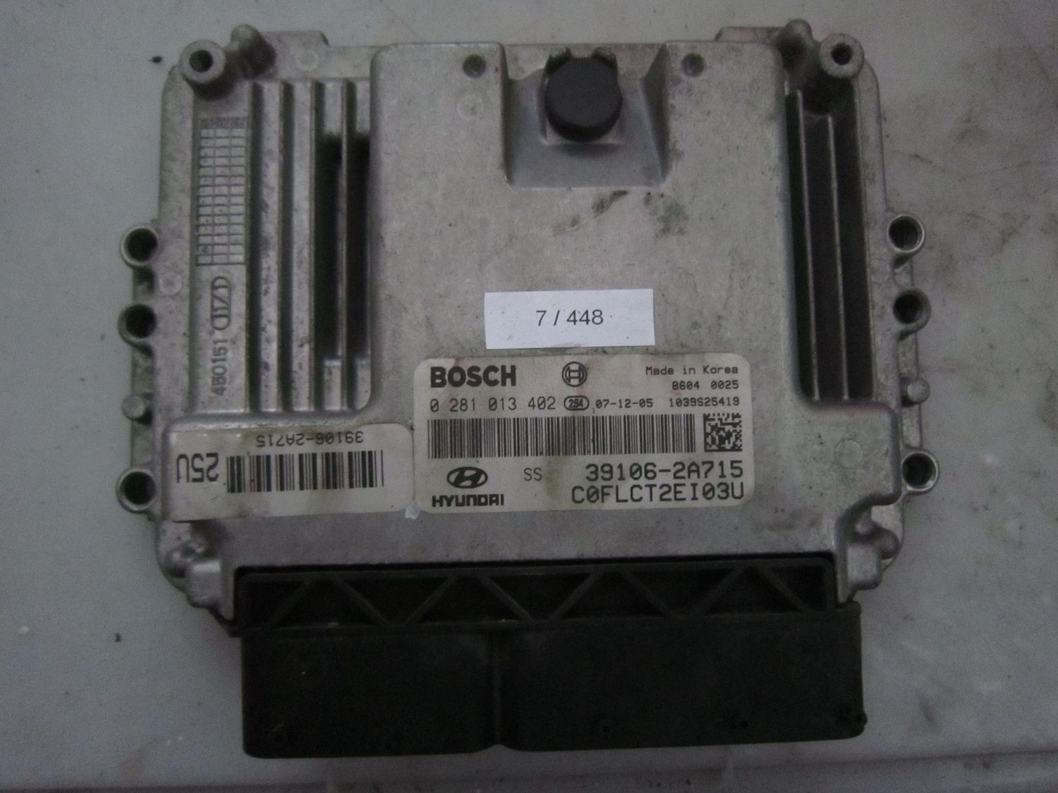 7-448 Centralina Motore Bosch 0 281 013 402 0281013402 39106-2A715 1039S25419   HYUNDAI Diesel I 30