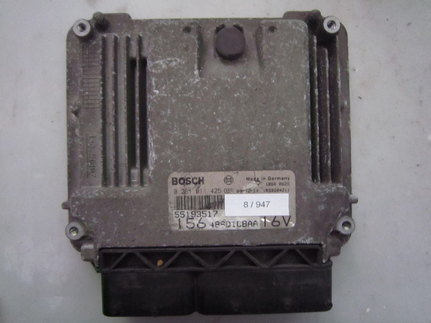 8-947 Centralina Motore Bosch 0 281 011 425 0281011425 55193517 1039S04211 156 486D1CBAA 16V  ALFA ROMEO Diesel 156