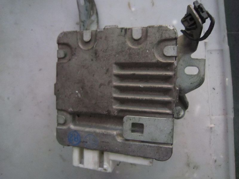33-70 Centralina Servosterzo / Angolo Sterzata Denso 991-25201 99125201 112900-0742    TOYOTA  YARIS