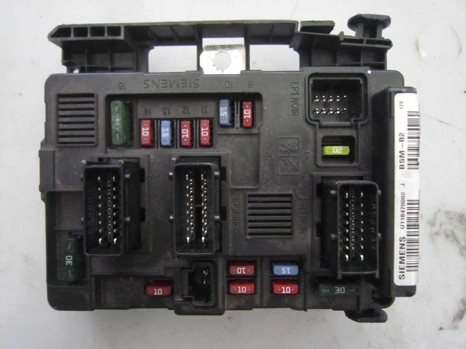 50-414 Body Computer Siemens U118470002 J U118470002J BSM-B2    CITROEN / PEUGEOT BENZINA VARIE