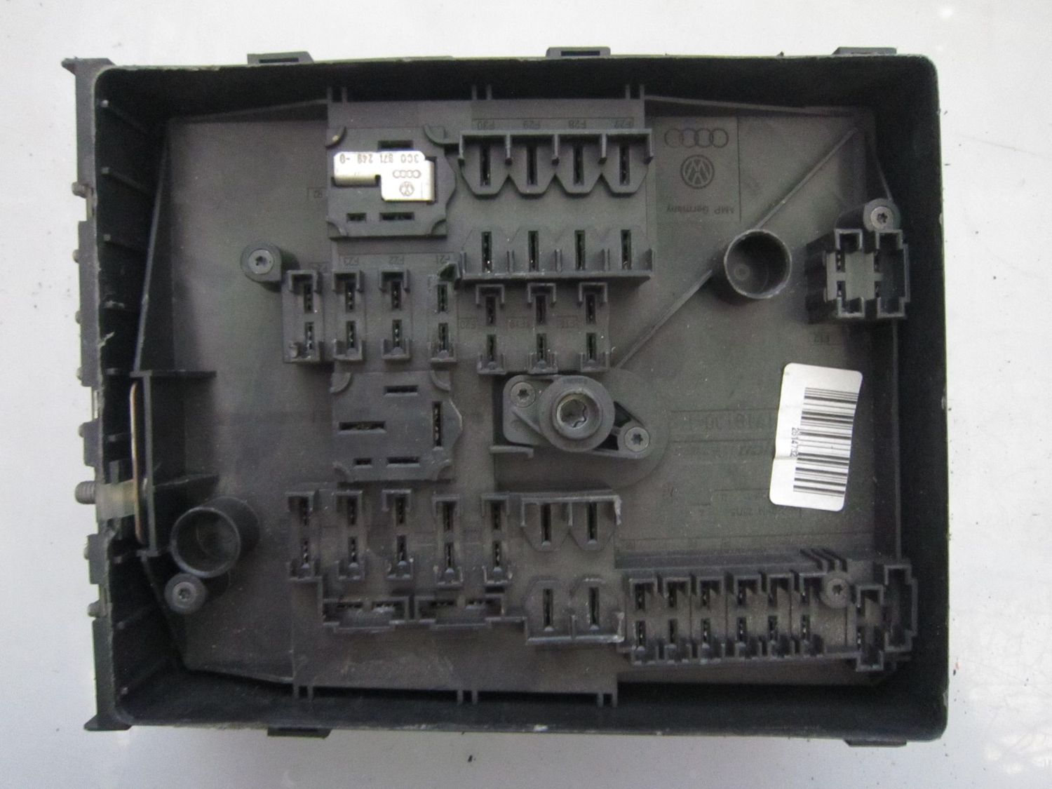 60-315 Scatola Fusibili Volkswagen 1K0 937 125 A 1K0937125A     VOLKSWAGEN  VARIE