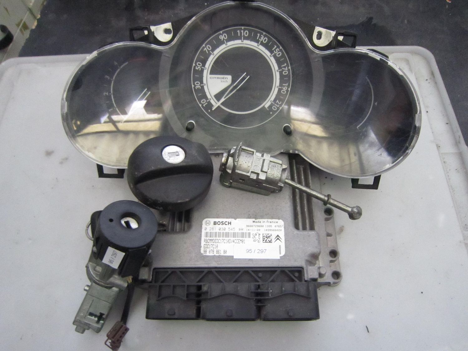 95-297 Kit Motore Citroen / Peugeot 0 281 030 545 0281030545 98 078 861 80 EDC17C10 A2C53385740   A2C53310299 9663123380   E1105995 CITROEN Diesel C 3
