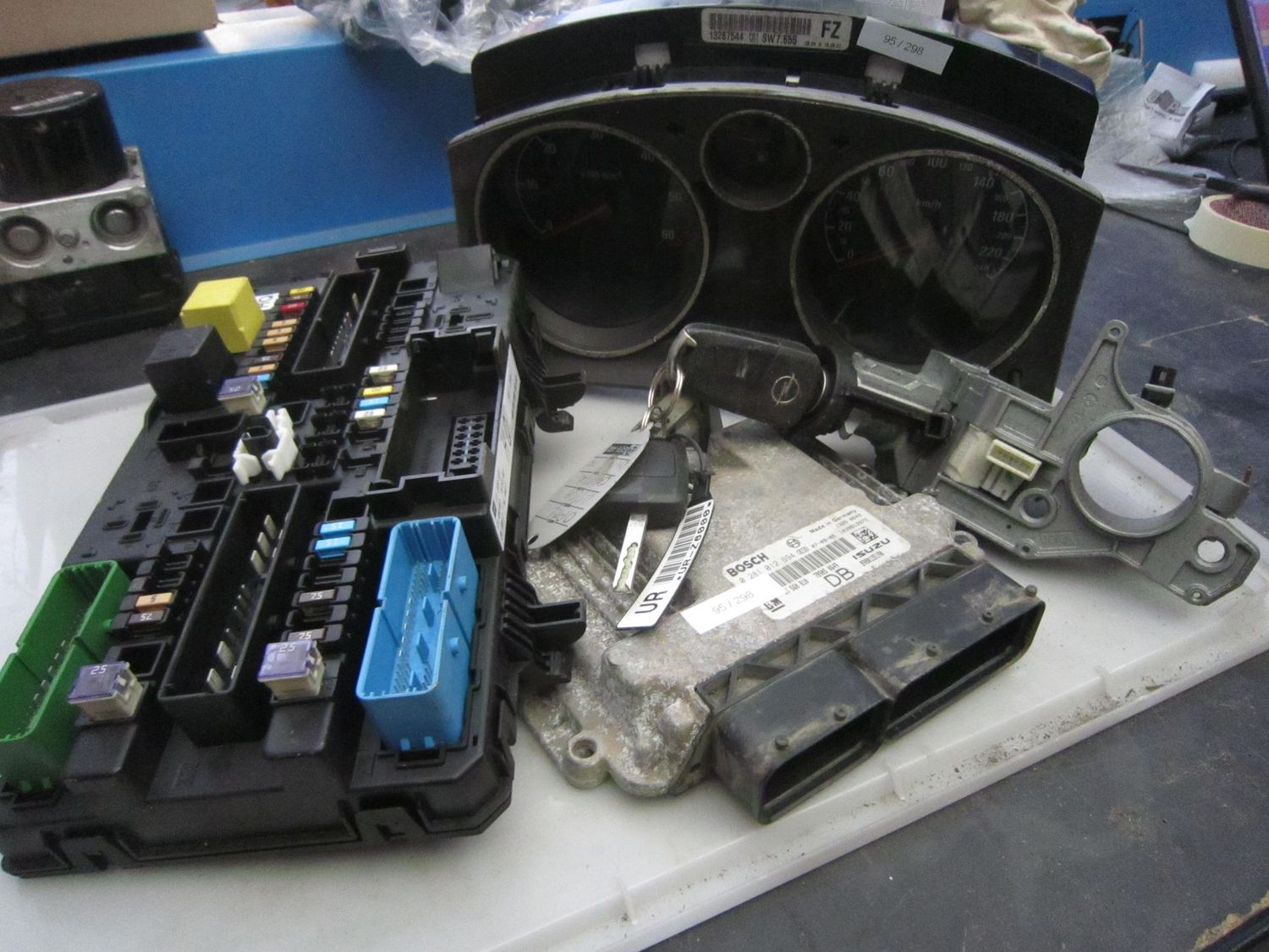 95-298 Kit Motore Opel 0 281 012 694 0281012694 55 560 810   8980135190 13220831  5DK008669-53 A2C53164392 N0501882 OPEL DIESEL ASTRA