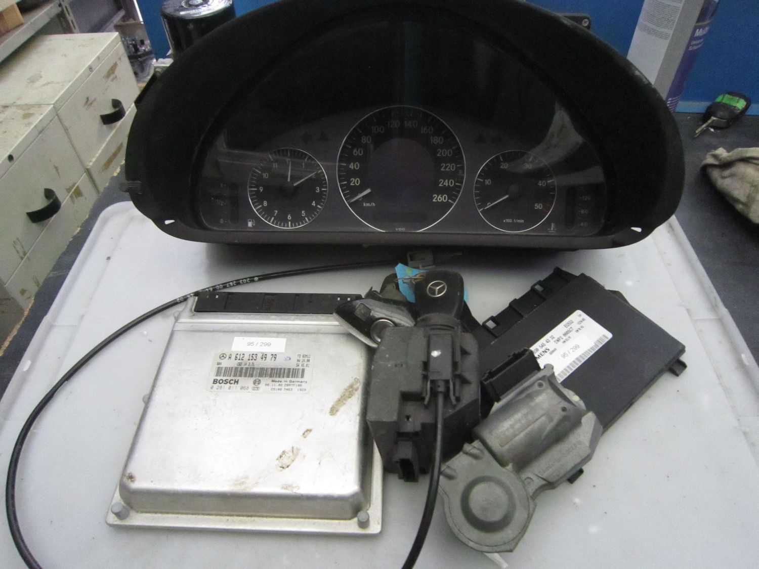 95-299 Kit Motore Mercedes 0 281 011 068 0281011068 A 612 153 49 79   CR2.14 2095450508 A2095404211 A0305454332   5WP20005CT MERCEDES DIESEL CLK