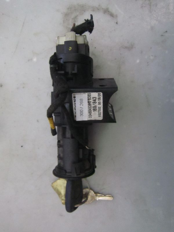 300-268 Blocchetto Accensione Alfa Romeo / Fiat / Lancia 00468453610   169/843 61027500   FIAT  PANDA
