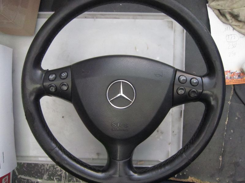 400-555 Volante Mercedes A 169 460 05 03 A1694600503 91618289940    MERCEDES  CLASSE A