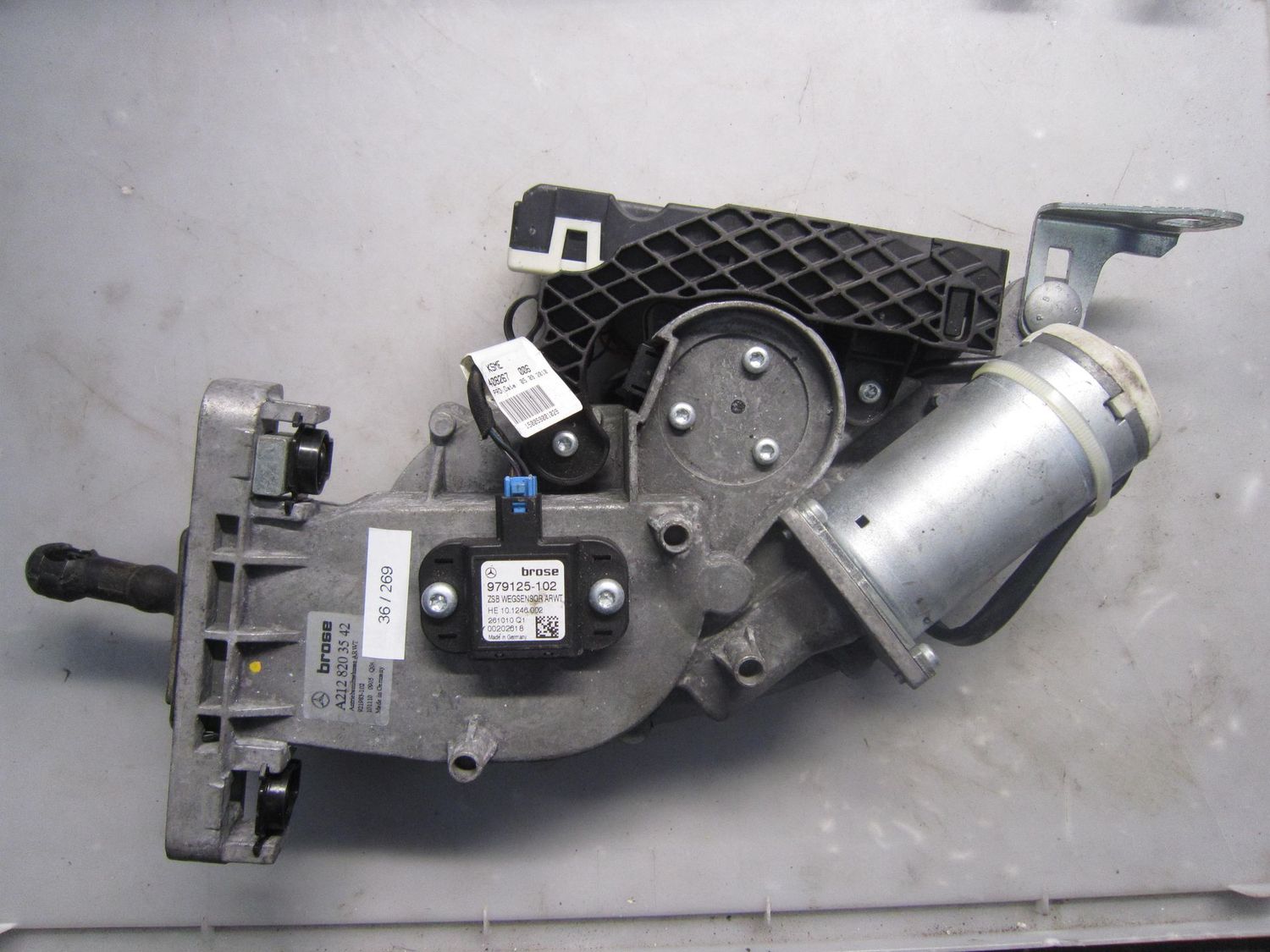 36-269 Motorino Portellone Continental A212 900 42 03 A2129004203 A212 820 35 42 979125-102   MERCEDES  CLASSE E