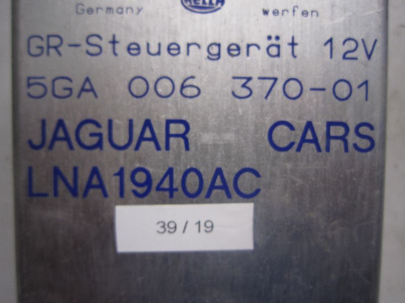 39-19 Centralina Speed Control Hella KG LNA1940AC   5GA 006 370-01    JAGUAR  SOVEREIGN