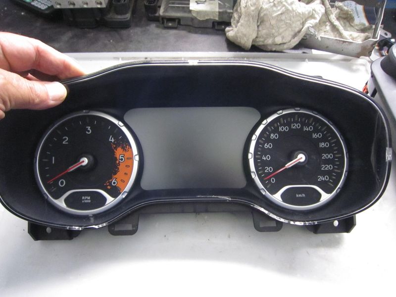 40-482 Quadro Strumenti / Contachilometri Magneti Marelli 735618963   5550031717    JEEP Diesel RENEGADE
