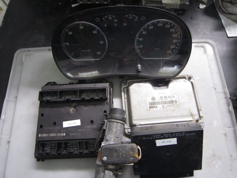 95-314 Kit Motore Volkswagen 0 281 012 195 0281012195 045 906 019 CA 5WK4 8212 D    6Q1937049D 6Q0 959 433 E 88311330 VOLKSWAGEN Diesel Polo