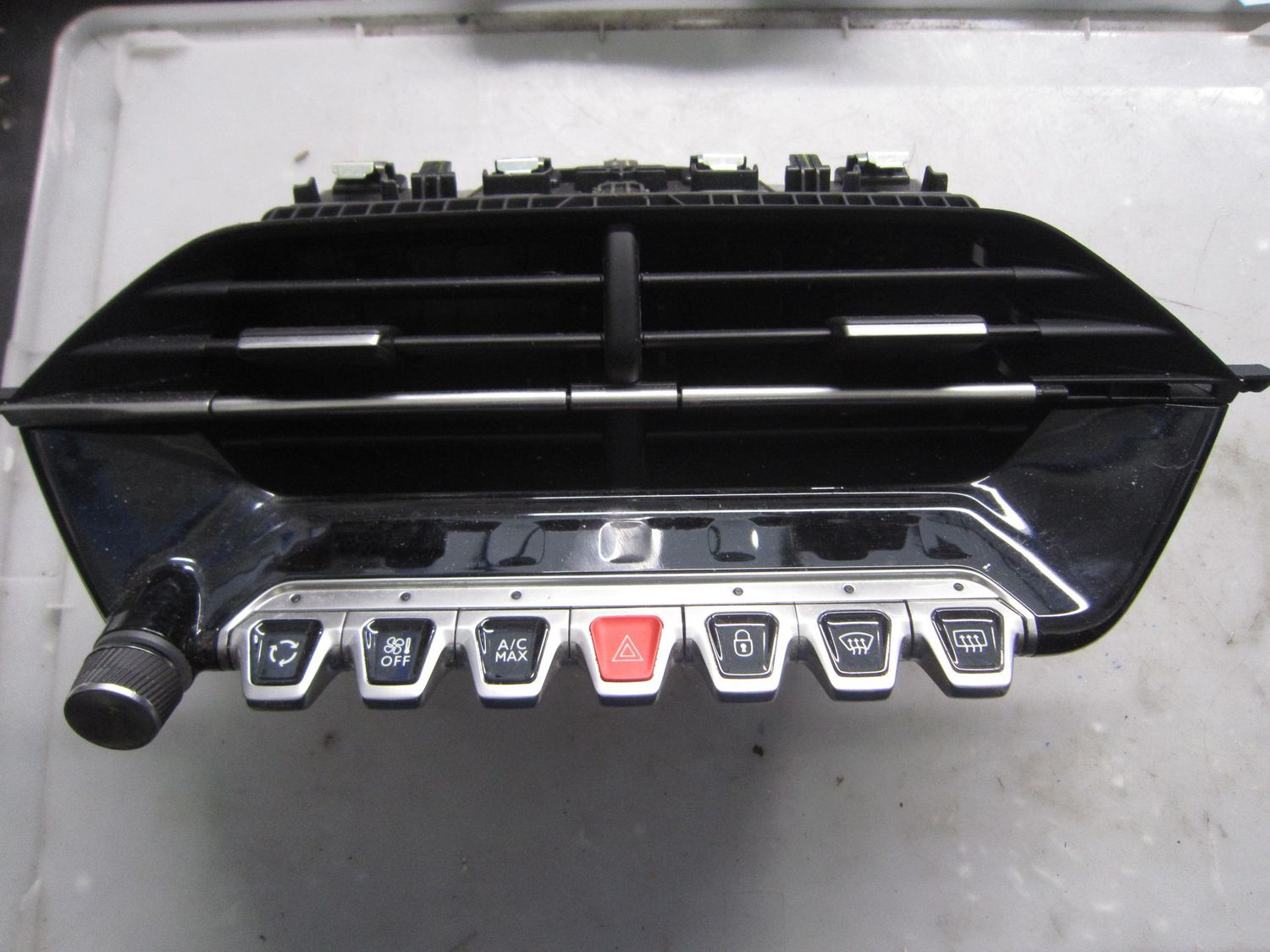 400-562 Unità controllo del clima Citroen / Peugeot 9823457080   9823457180    PEUGEOT  208