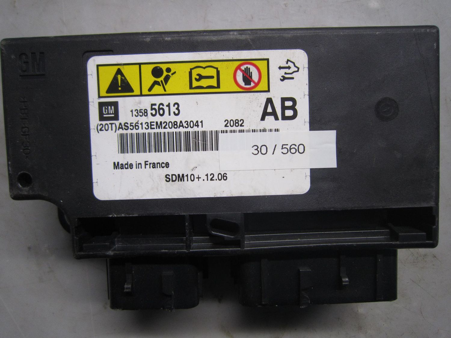 30-560 Centralina Airbag GM 13585613   AB    CHEVROLET  ORLANDO
