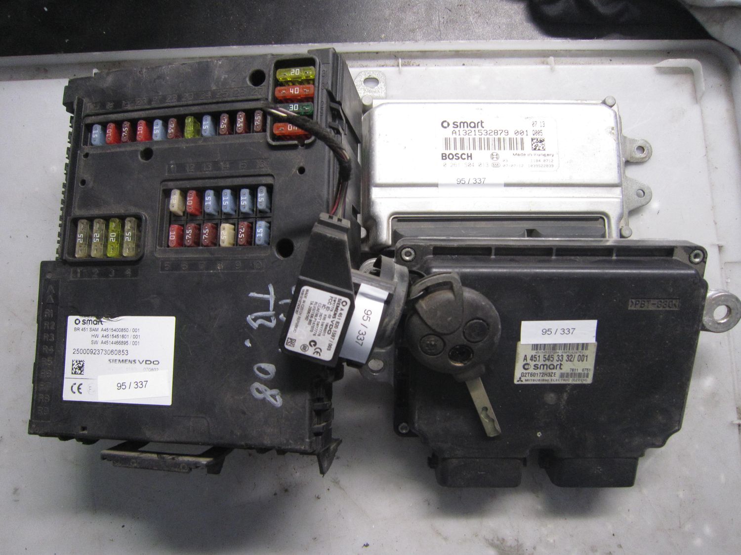 95-337 Kit Motore Smart 0 261 S04 013 0261S04013 A1321532879 A4515400850/001 A4515453232/001 A4518201597/003 SMART Benzina 451