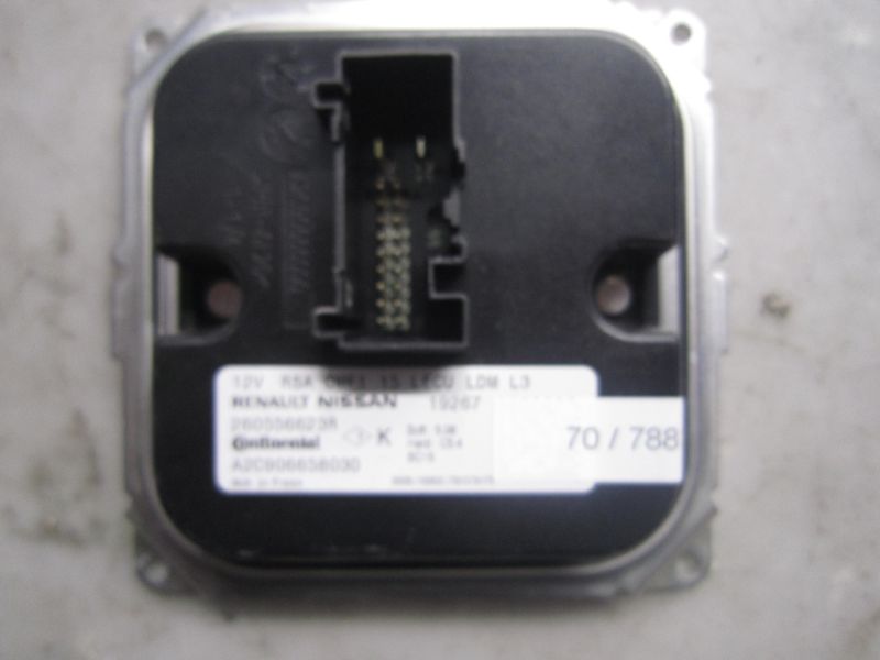 70-788 Centralina Fari Continental 260556623R   A2C906658030    RENAULT  VARIE