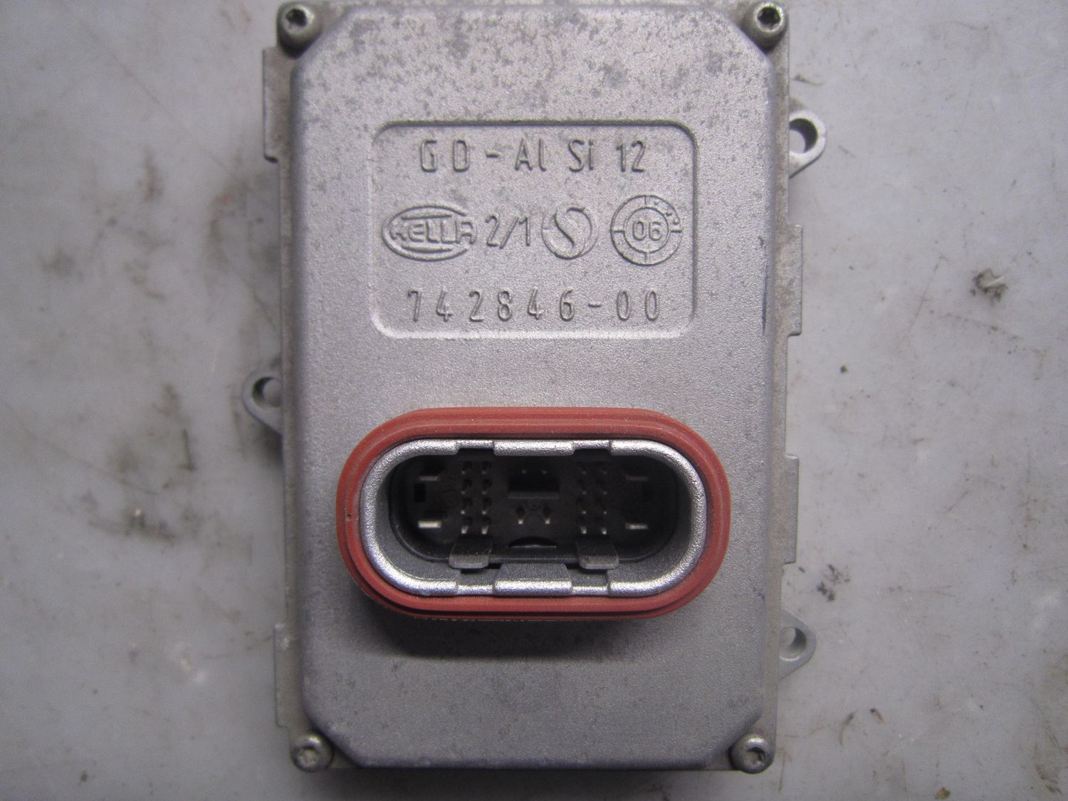 70-791 Centralina Fari Hella KG 5DF 008 704-02 5DF00870402  A 003 820 58 26 782847-00   MERCEDES  VARIE