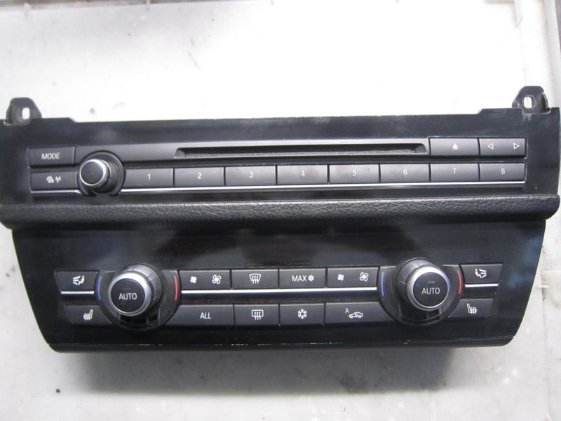 400-578 Unità Comandi Centrali BMW 9241238-01 924123801 160466 10 HW: 3.0.0 SW: 5.12.1  BMW  SERIE 5