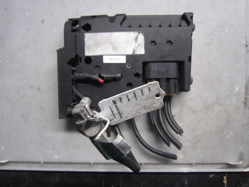 36-275 Terminale della Batteria Mercedes A 212 540 05 81 A2125400581     MERCEDES  CLASSE E