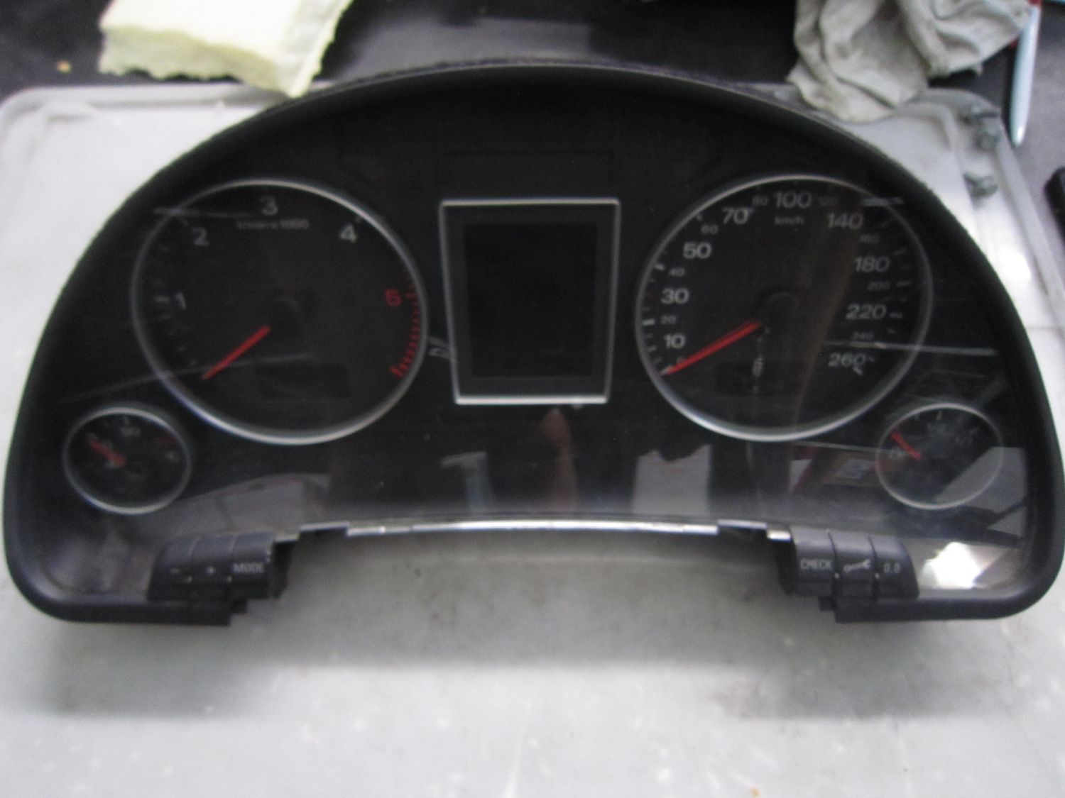 40-513 Quadro Strumenti / Contachilometri Bosch 1 036 901 830 1036901830       AUDI Diesel A 4
