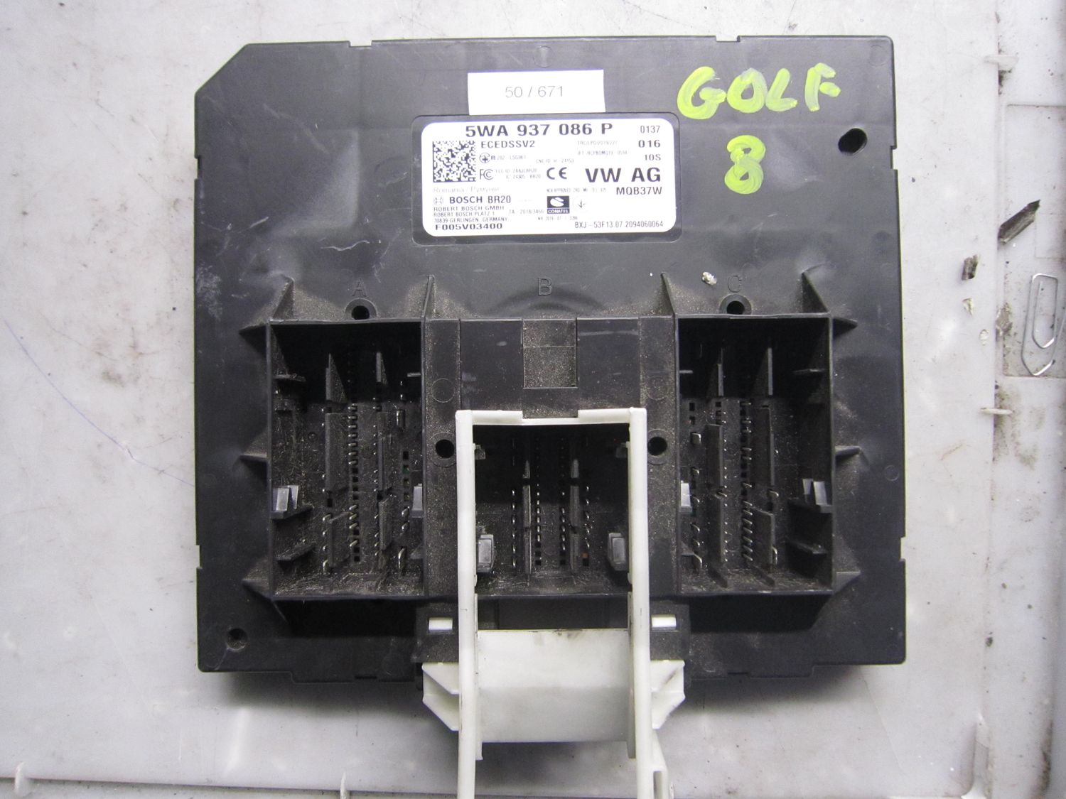 50-671 Body Computer Bosch 5WA 937 086 P 5WA937086P F005V03400 MQB37W   VOLKSWAGEN Benzina GOLF