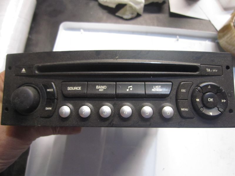 20-611 Autoradio Siemens 96 639 793 XT 00 96639793XT00 A2C53220044    PEUGEOT  207