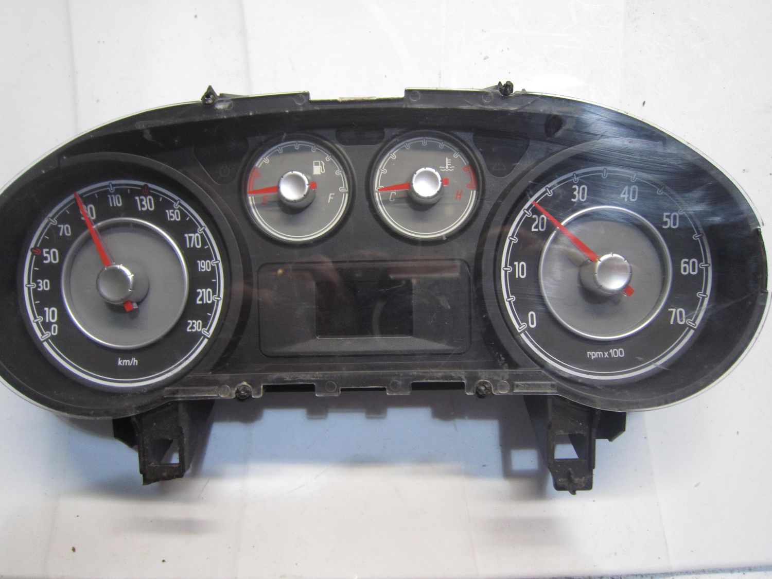 40-553 Quadro Strumenti / Contachilometri Alfa Romeo / Fiat / Lancia 5550050900   5550030617     FIAT Benzina Punto