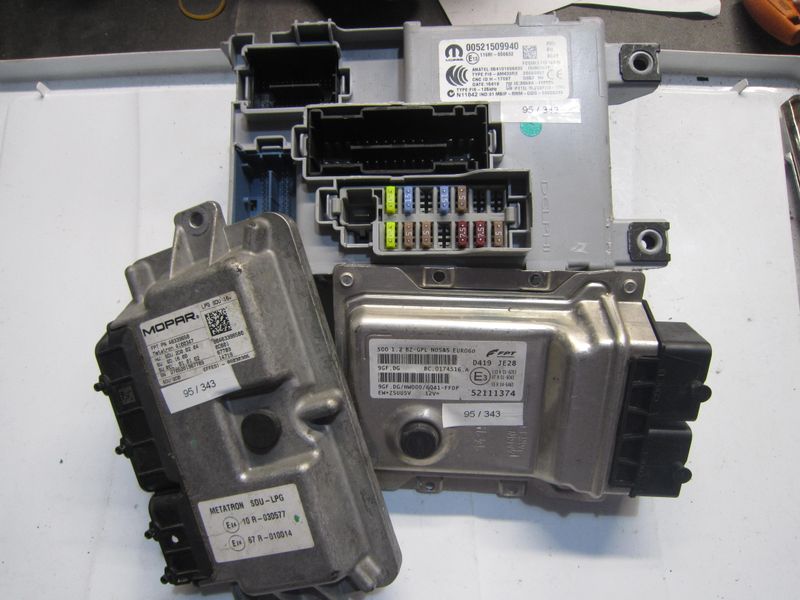 95-343 Kit Motore Alfa Romeo / Fiat / Lancia 52111374   9GF.DG   HW000 28688962 00521509940 46339658  4100347 FIAT Benzina / GPL 500
