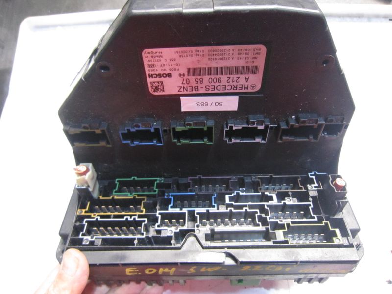 50-683 Body Computer Bosch A 212 900 85 07 A2129008507 A2129016300 A2129024403 A2129020603  MERCEDES  Classe C