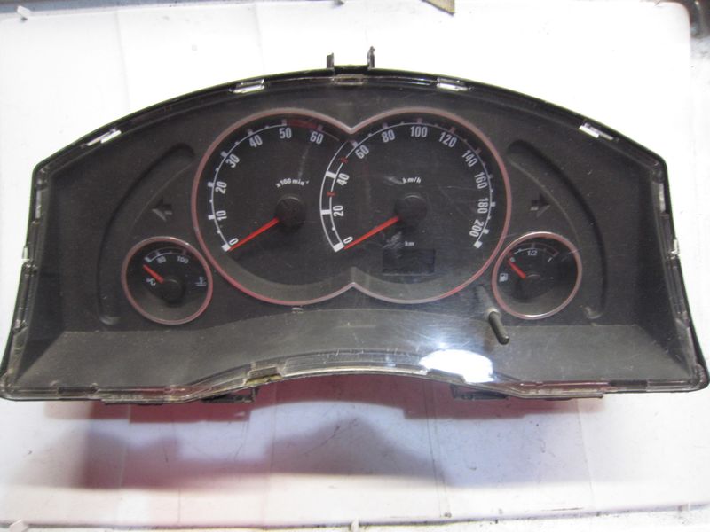 40-565 Quadro Strumenti / Contachilometri Vdo 13214770LN   110080162038      OPEL Diesel Meriva