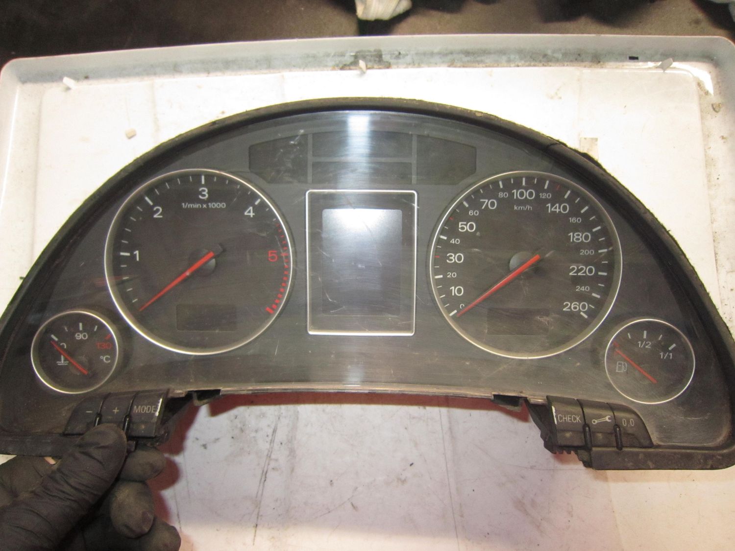 40-589 Quadro Strumenti / Contachilometri Bosch 1 036 901 830 1036901830 0 263 626 035     AUDI Diesel A 6