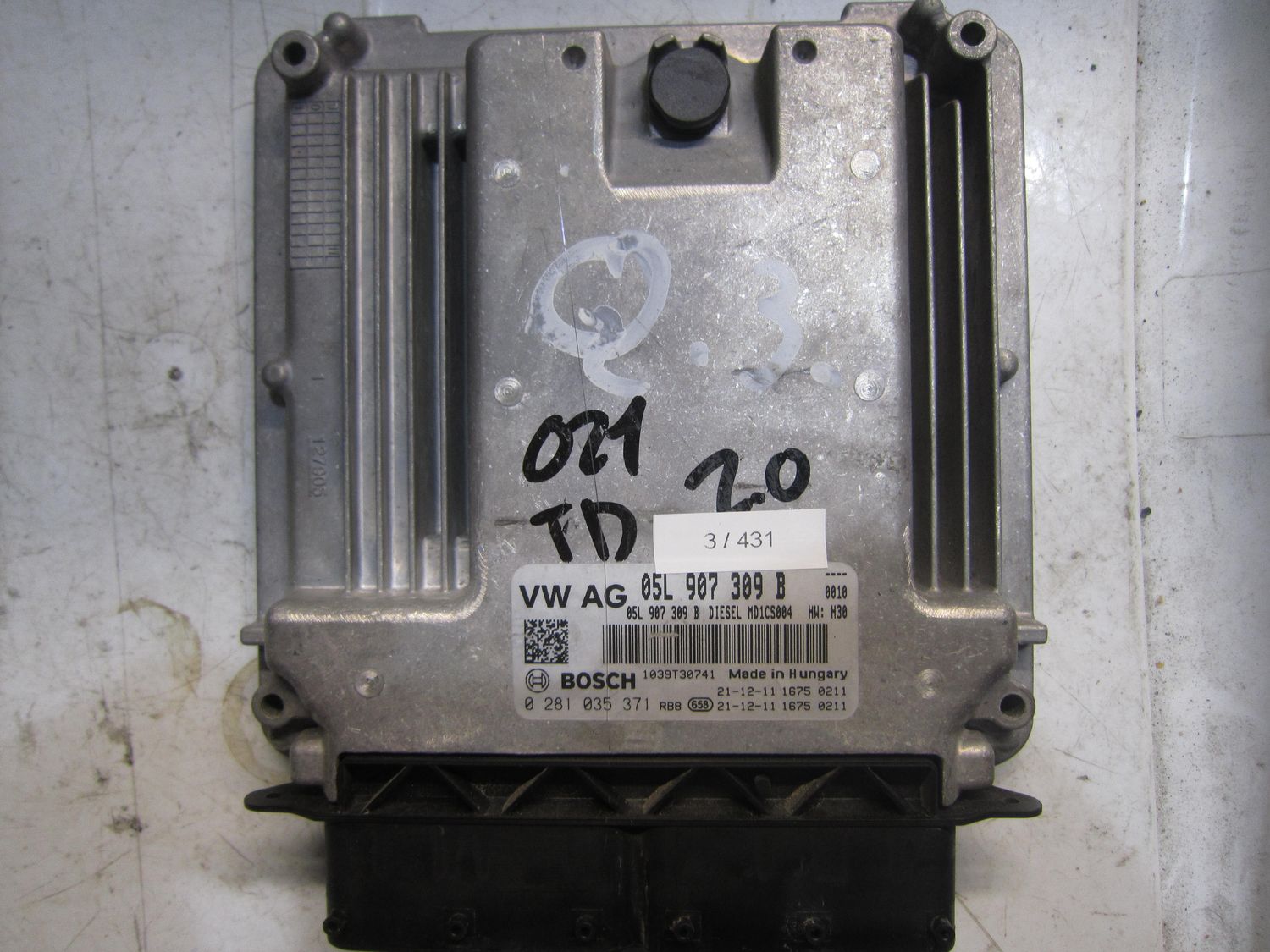 3-431 Centralina Motore Bosch 0 281 035 371 0281035371 05L 907 309 B 1039T30741 MD1CS004  AUDI Diesel Q 3
