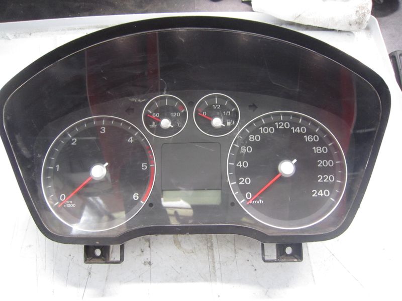 40-623 Quadro Strumenti / Contachilometri Ford 44ZU-267 44ZU267 3M5F-10A855-A AU 6620A 44ZU-262   FORD Diesel Focus