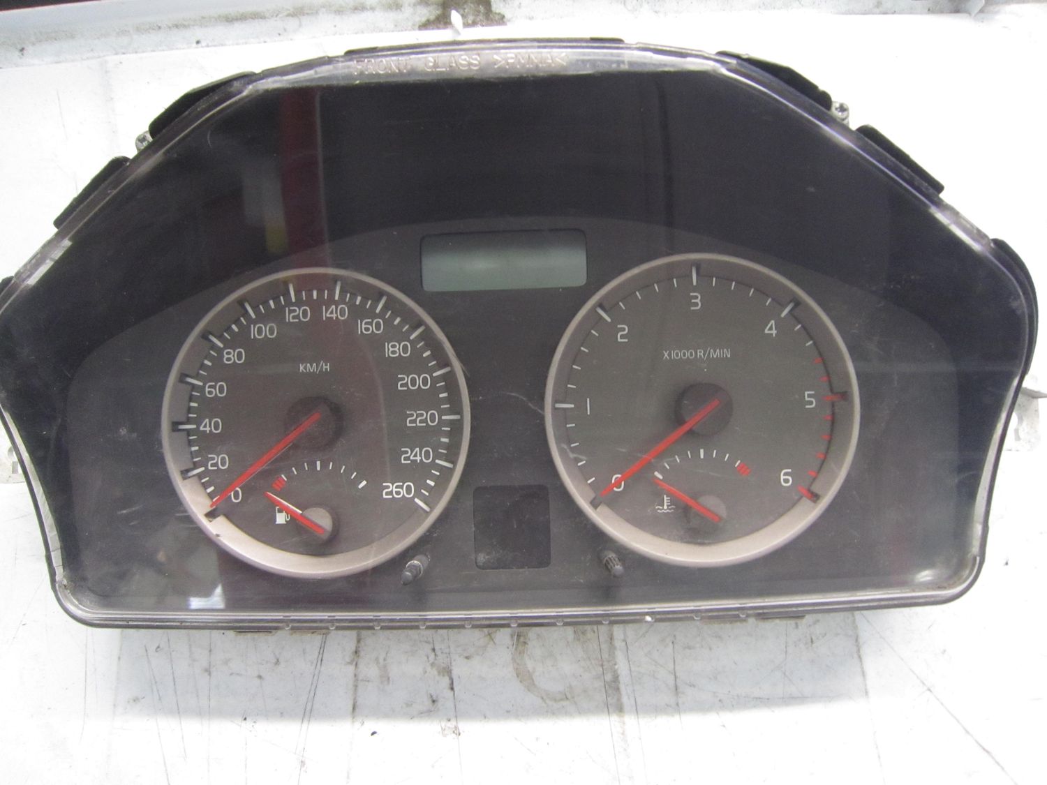 40-624 Quadro Strumenti / Contachilometri Volvo 8697035   30710071    VOLVO Diesel V 50