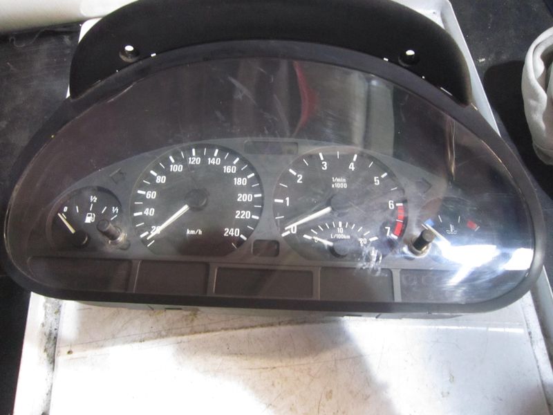 40-634 Quadro Strumenti / Contachilometri Motometer 6 901 921 6901921 0263606216    BMW Benzina Serie 3