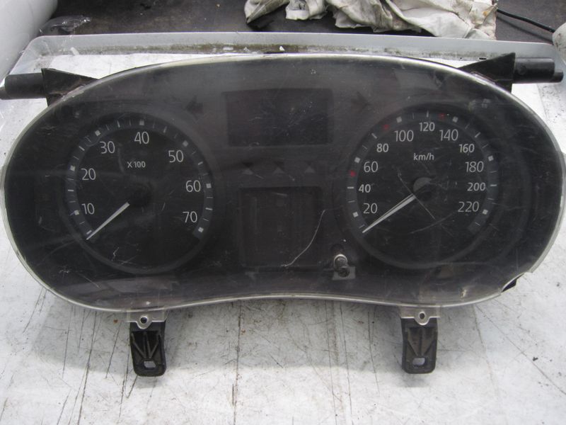 40-711 Quadro Strumenti / Contachilometri Johnson Controls P8200276525-A P8200276525A 21672638-9    RENAULT Benzina CLIO