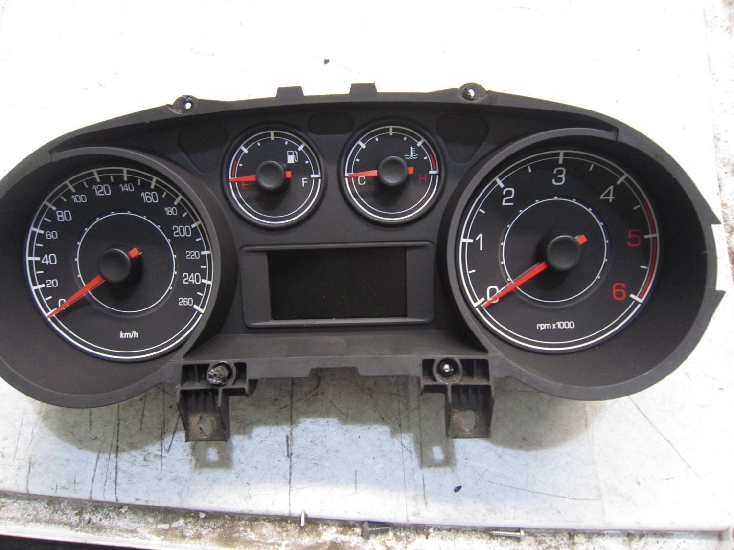 40-742 Quadro Strumenti / Contachilometri Alfa Romeo / Fiat / Lancia 55500198 04 5550019804         Diesel BRAVO