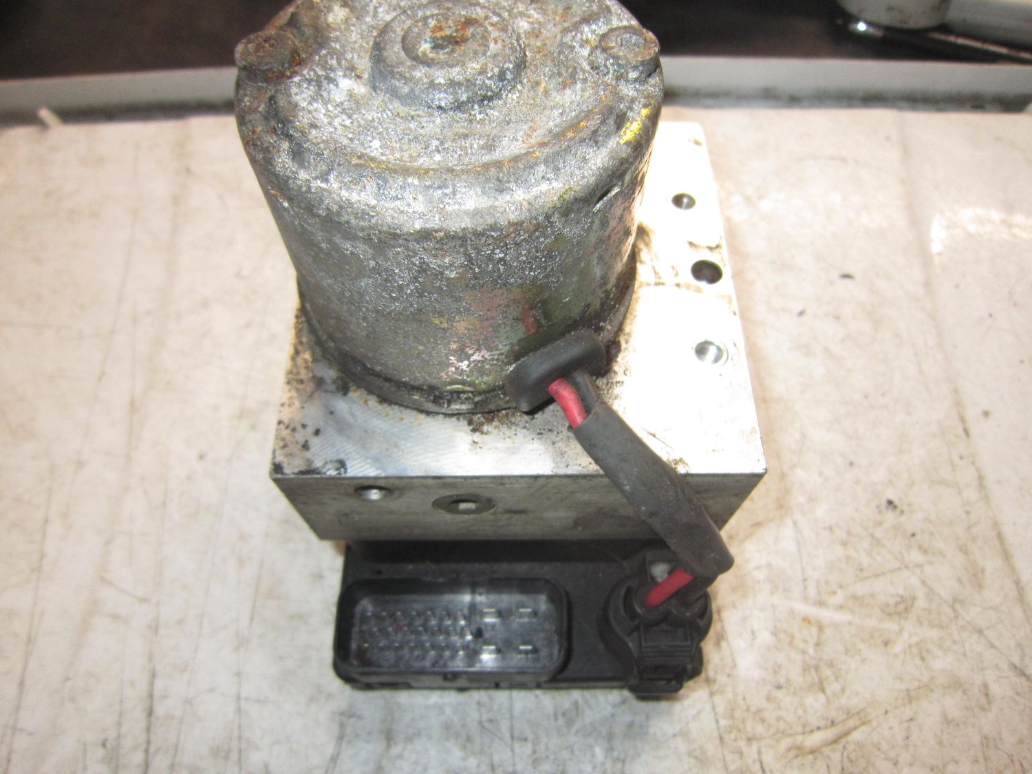 90-972 Pompa ABS Mando 0980-0110 09800110 X2T32275M ZR237209 00V312M01  HYUNDAI  GALLOPER