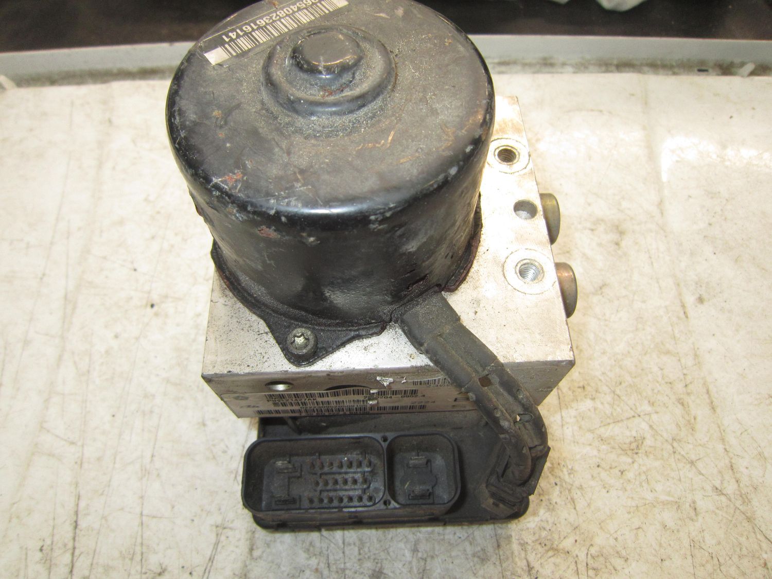 90-977 Pompa Abs Ate Controller P04121427AK   25.0204-0952.4 04686702AE 25.0946-0293.3  CHRYSLER  Voyager